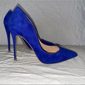 Blue suede Daisie Steve Madden 4.5” heels (new)